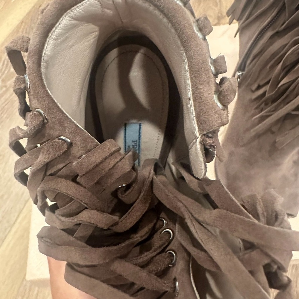 Prada boots - Picture 5 of 6